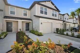 4224 Caterina Ct in North Fort Myers, FL - Building Photo - Building Photo