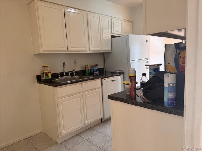 property at 12 Charles Ln