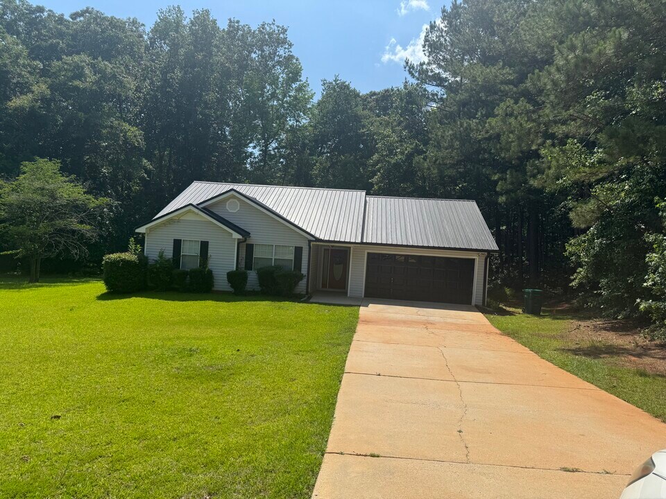 143 Myrick Rd NW in Milledgeville, GA - Building Photo