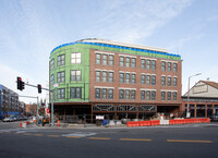 480-482 W Broadway in Boston, MA - Foto de edificio - Building Photo