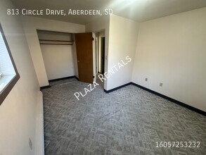 2119 4th Ave SE in Aberdeen, SD - Building Photo - Building Photo
