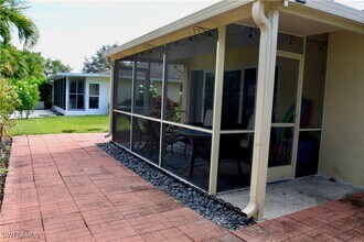 34 Glades Blvd in Naples, FL - Building Photo - Building Photo