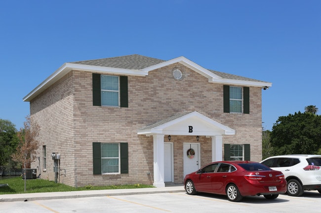 Midtown Duplexes in Brownsville, TX - Building Photo - Building Photo