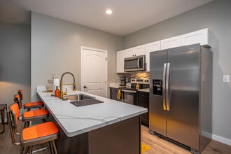 The Bungalow in Bristol, TN - Building Photo - Interior Photo