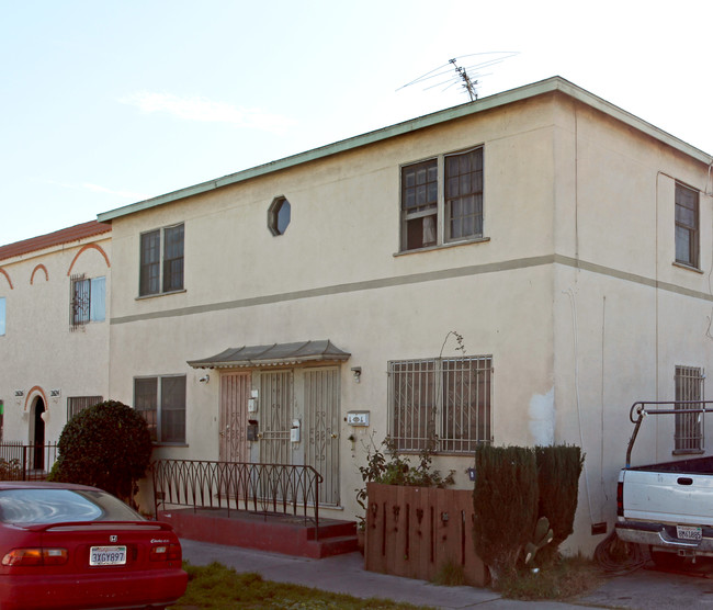 2624-2626 Pine Pl in Huntington Park, CA - Building Photo - Building Photo