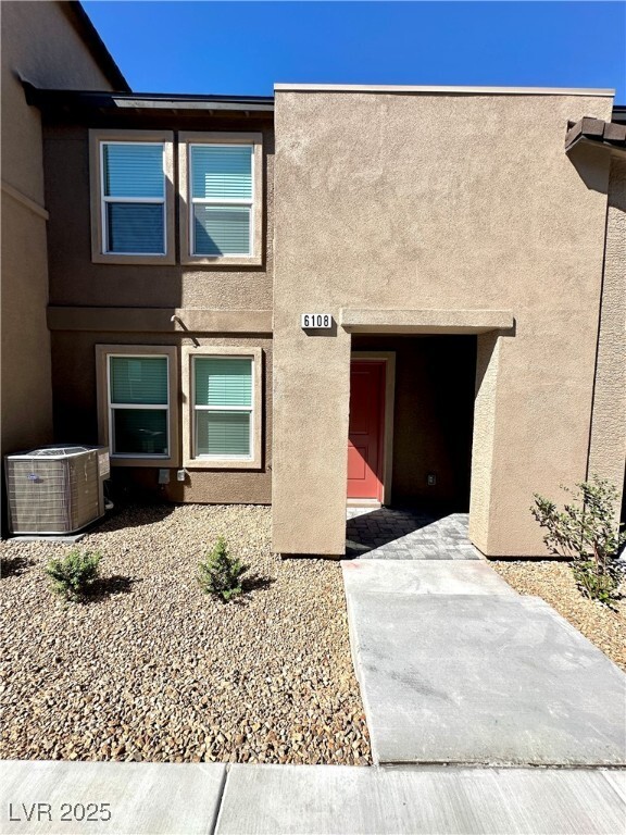 property at 6108 Hibiscus Gdn St