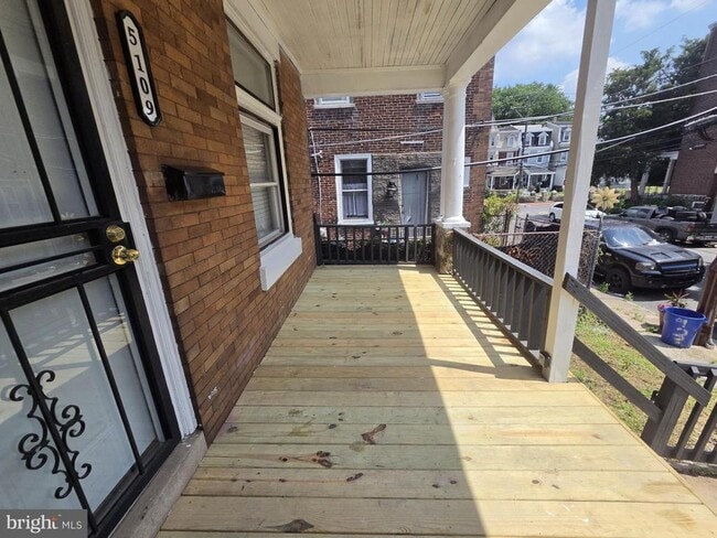 property at 5109 Knox St