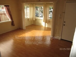 696 Hawthorne St in Monterey, CA - Building Photo - Building Photo