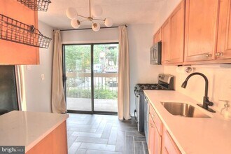1578 Moorings Dr in Reston, VA - Building Photo - Building Photo