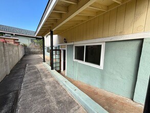 98-163-163 Kaulike Dr in Pearl City, HI - Building Photo - Building Photo