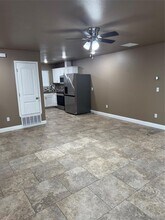 5706 Melody Ln in Austin, TX - Building Photo - Building Photo