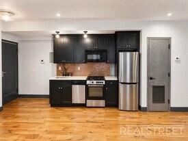 1322 Prospect Pl, Unit 1B in Brooklyn, NY - Building Photo