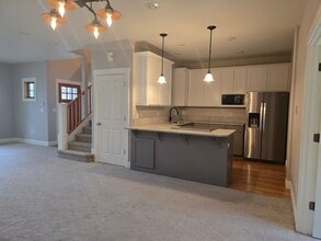 687 W Jefferson Ave in Sisters, OR - Building Photo - Building Photo