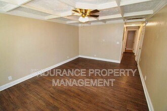 1625 Linnbrook Dr in Dayton, OH - Building Photo - Building Photo