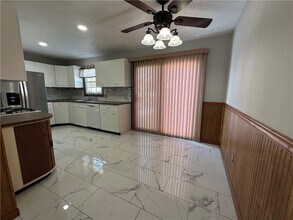 65 Ingalls St in Warwick, RI - Building Photo - Building Photo