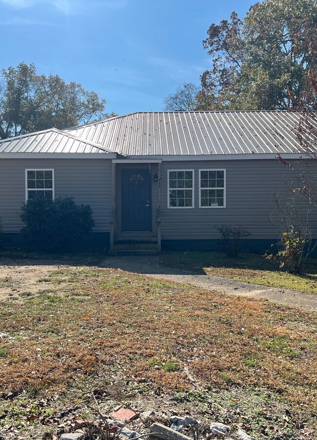 711 15th St W in Jasper, AL - Building Photo - Building Photo