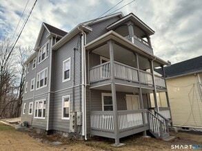 484 West St in Bristol, CT - Building Photo - Building Photo