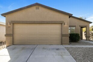 1733 E Silversmith Trail in San Tan Valley, AZ - Building Photo