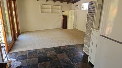 2188 Latimer Ln in Los Angeles, CA - Building Photo - Building Photo