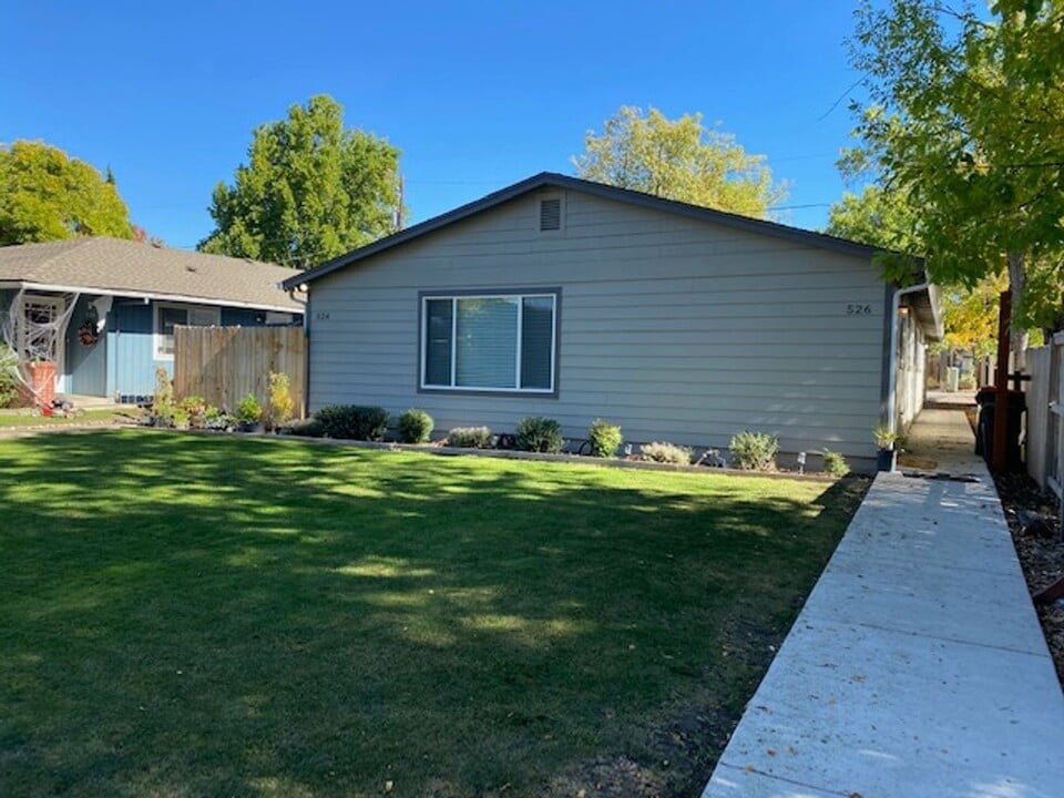 524 Marie St in Medford, OR - Building Photo