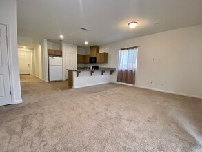 152 Trevor St in Merced, CA - Building Photo - Building Photo