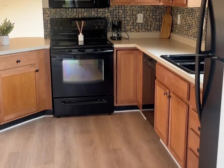 57 Wilson Dr, Unit Unit A in Westbrook, ME - Foto de edificio