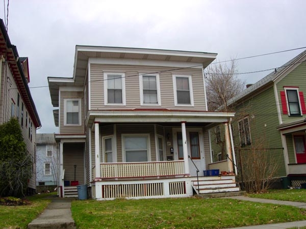 Tipp Hill Apartments in Syracuse, NY - Foto de edificio