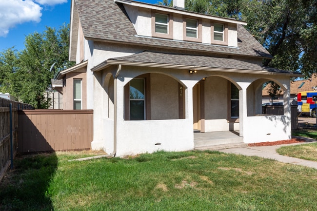 810 Sahwatch St in Colorado Springs, CO - Building Photo - Building Photo