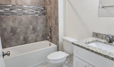 1135 Chiefland St E in Lehigh Acres, FL - Building Photo - Building Photo