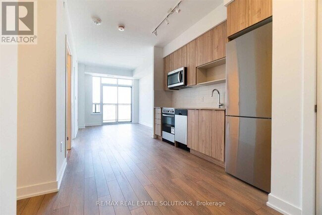 630 Greenwood Ave in Toronto, ON - Building Photo - Building Photo