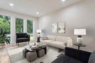 6408 S Vernon Ave in Chicago, IL - Building Photo - Building Photo