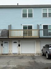 4 Beachway Ave in Keansburg, NJ - Building Photo - Building Photo