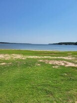 269 Sherman Dr in Pottsboro, TX - Building Photo