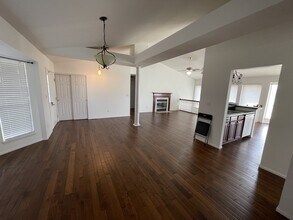 1543 Presidents Landing Dr in O'Fallon, MO - Building Photo - Building Photo