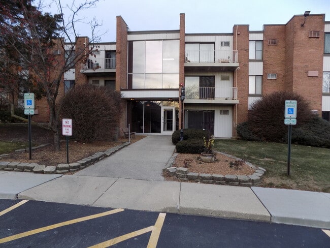 property at 300 W Fullerton Ave