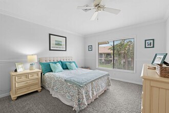 3350 10th St N in Naples, FL - Building Photo - Building Photo