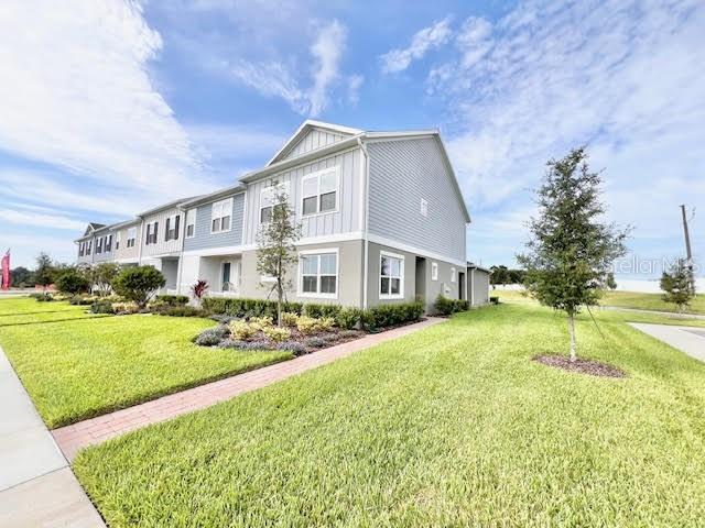 property at 1638 Acclaim Rd
