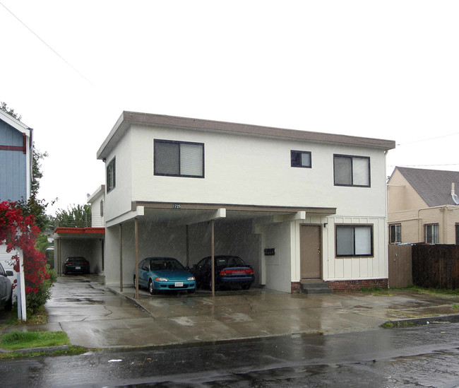 1725 Bissell Ave in Richmond, CA - Building Photo - Building Photo