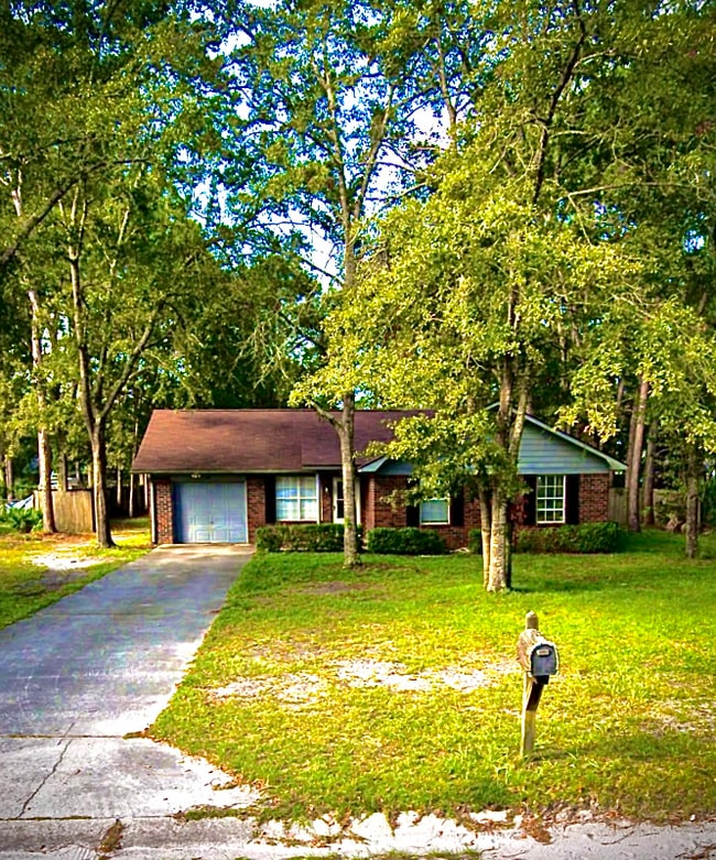 34 Kevin Rd
