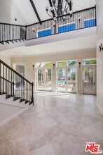 17390 Tramonto Dr in Los Angeles, CA - Building Photo - Building Photo