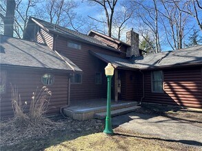 3752 Hampton Brook Dr in Hamburg, NY - Building Photo - Building Photo