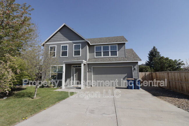 property at 1432 NW Spruce Ct