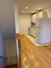 33 Montgomery St, Unit #F in Saugerties, NY - Building Photo - Building Photo