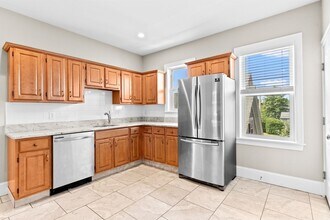 45 South Munroe Ter, Unit #2 in Boston, MA - Building Photo - Building Photo