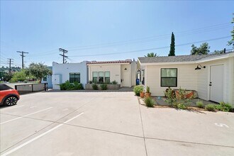 3381 N Eagle Rock Blvd in Los Angeles, CA - Building Photo - Building Photo