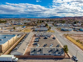 220 N Jones St in Moapa Valley, NV - Building Photo - Building Photo