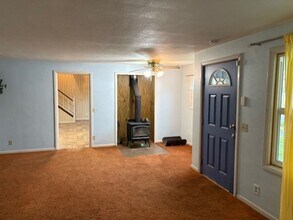 4057 Concord St in Eugene, OR - Building Photo - Building Photo