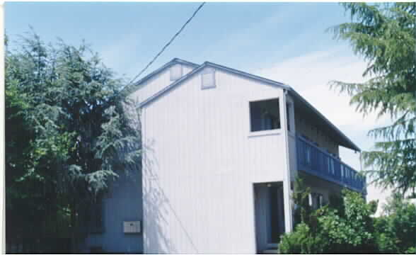 1824 Cavallo Rd in Antioch, CA - Foto de edificio - Building Photo