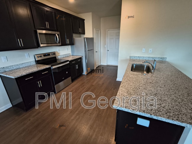3541 Falconwood Dr in Douglasville, GA - Building Photo - Building Photo