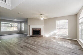 16821 Kettle Creek Dr in Spring, TX - Building Photo - Building Photo